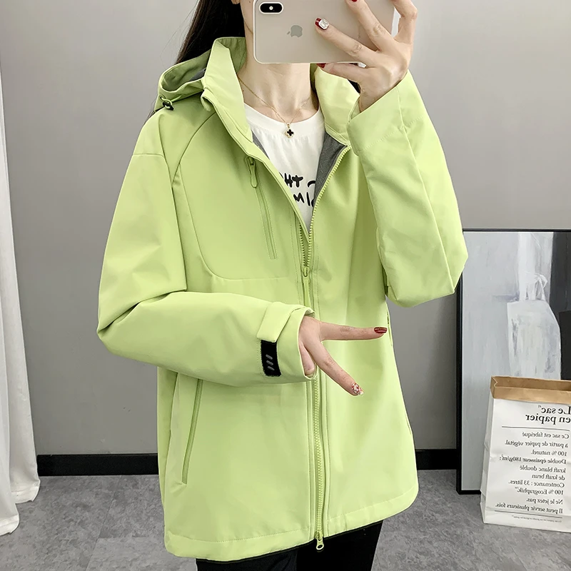 冲锋衣新款爆款2025外套女春秋韩版显瘦薄款户外运动高级感风衣男