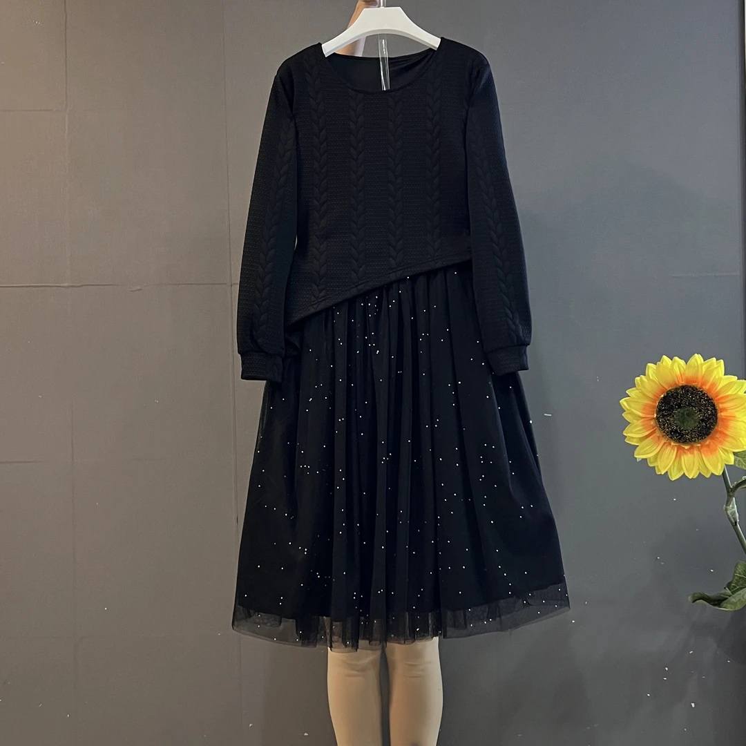 秋冬新款小众设计感时尚拼接网纱中长款显瘦假两件连衣裙