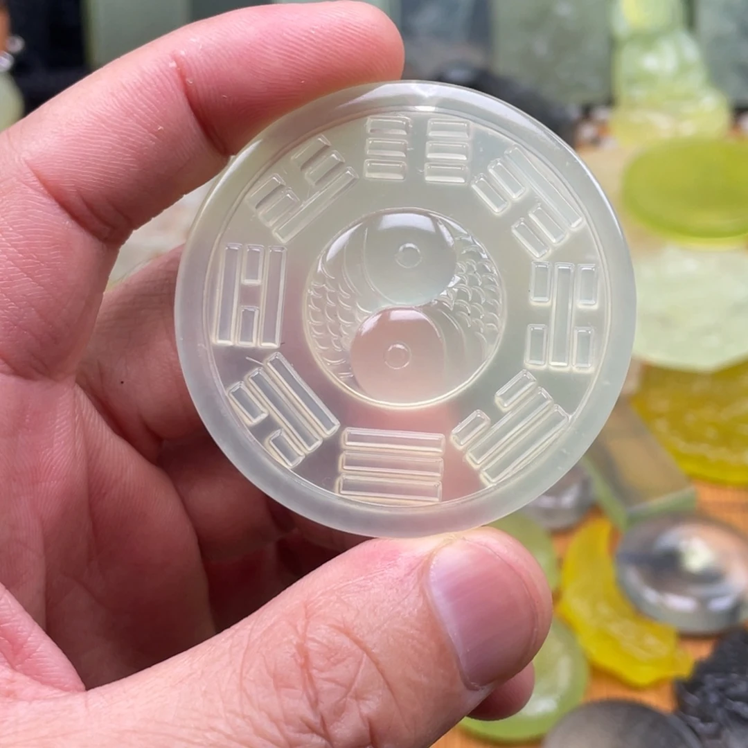 佟***楠合金蛇纹石玉珠宝半成品