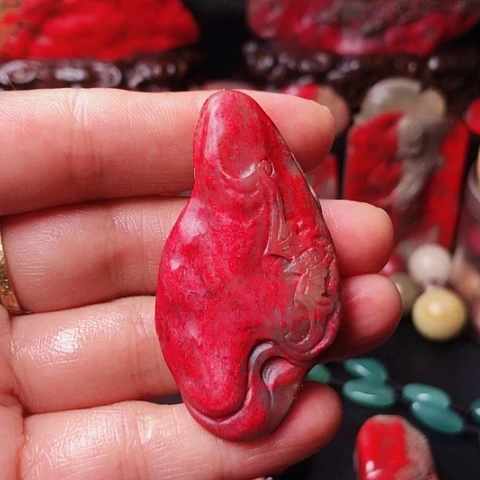 昌化鸡血石昌化鸡血石挂件