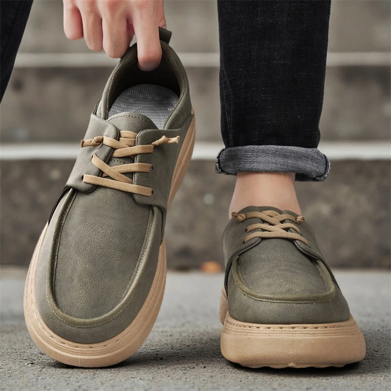 男鞋秋季百搭防滑厚底休闲板鞋男士一脚蹬上班轻便英伦风大头皮鞋