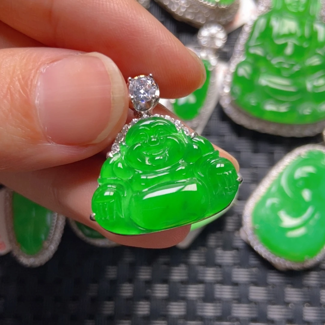 翡翠银S925镶嵌颈饰佛公吊坠