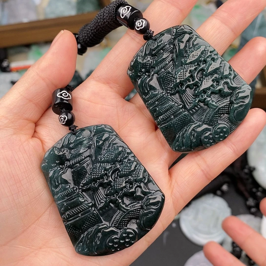 翡翠颈饰未镶嵌多样性发其一