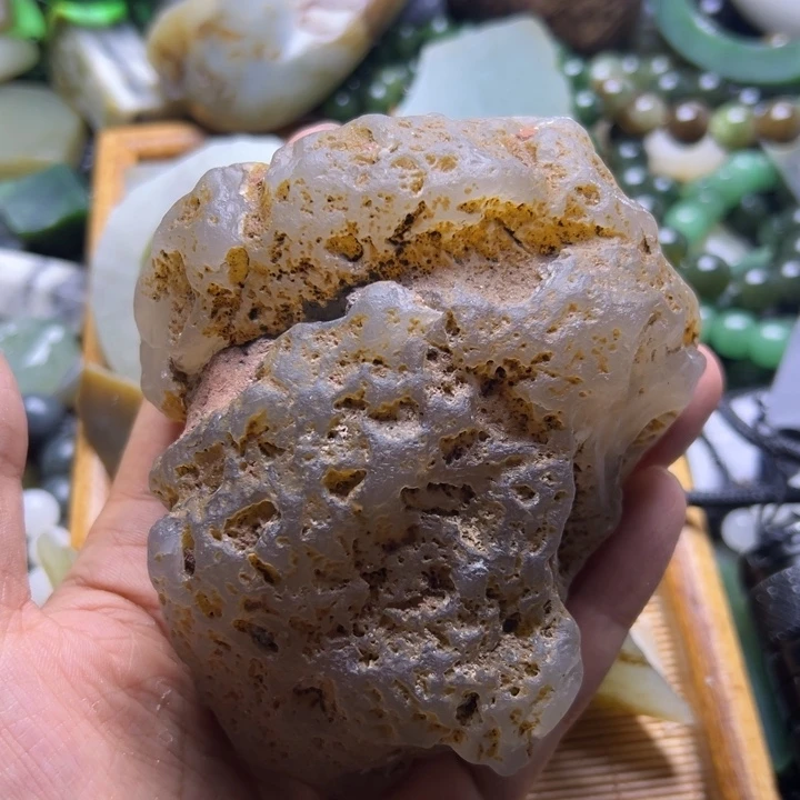 和田玉未镶嵌珠宝半成品