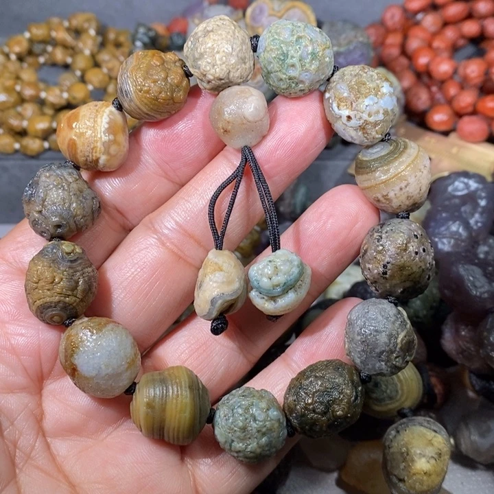 未镶嵌玛瑙/玉髓珠宝奇石