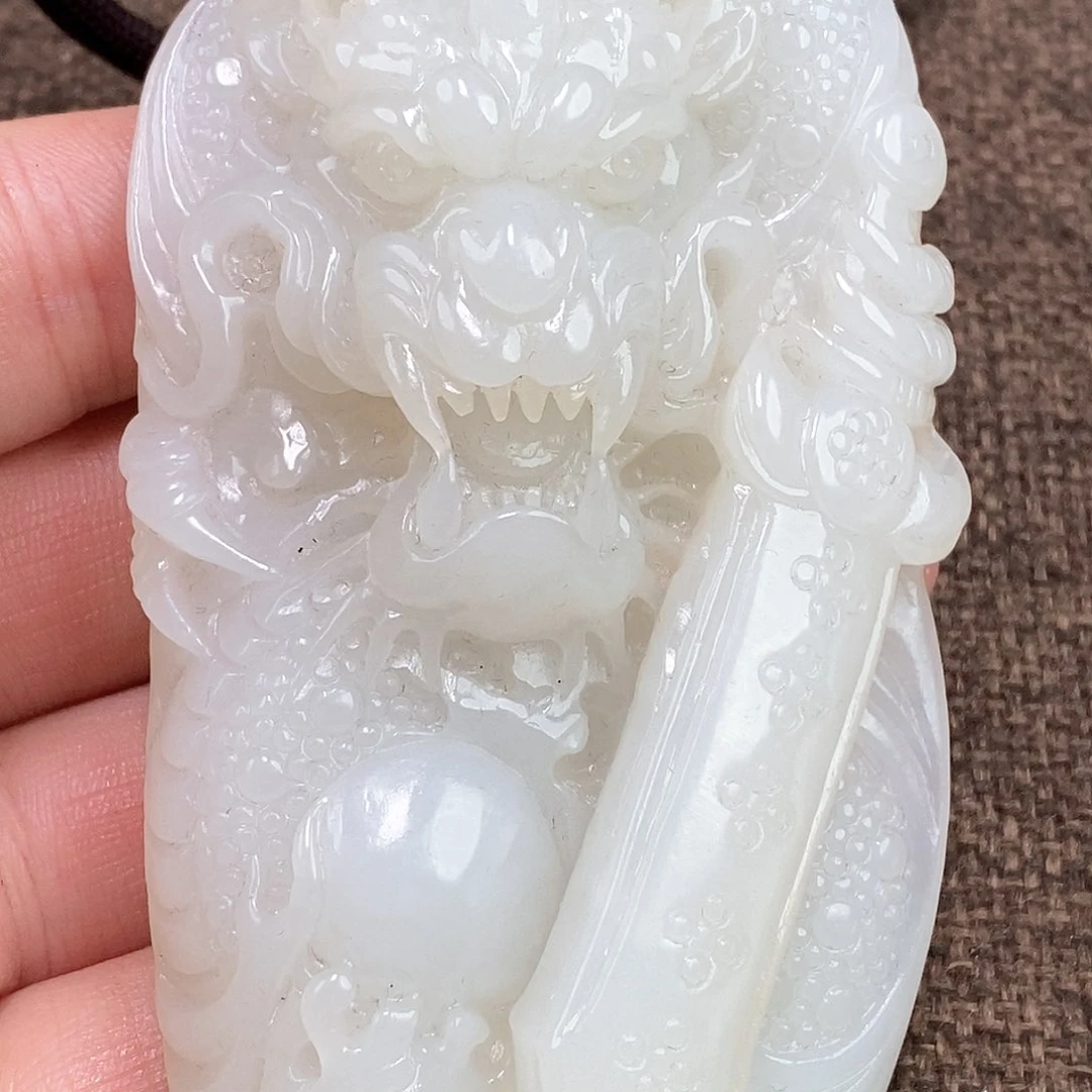 和田玉挂件未镶嵌