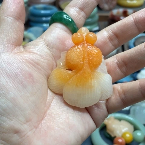 合金石英质玉（黄龙玉）手链?*K