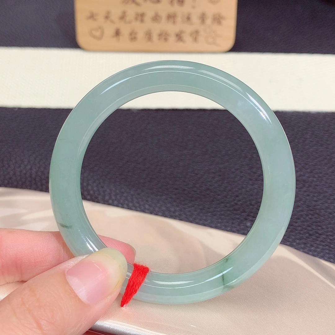 翡翠未镶嵌手镯4201