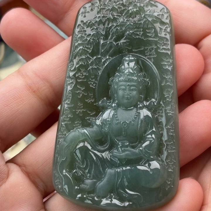 翡翠未镶嵌颈饰天然翡翠a货