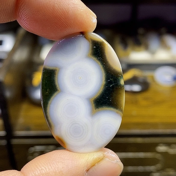 未镶嵌颈饰玛瑙/玉髓