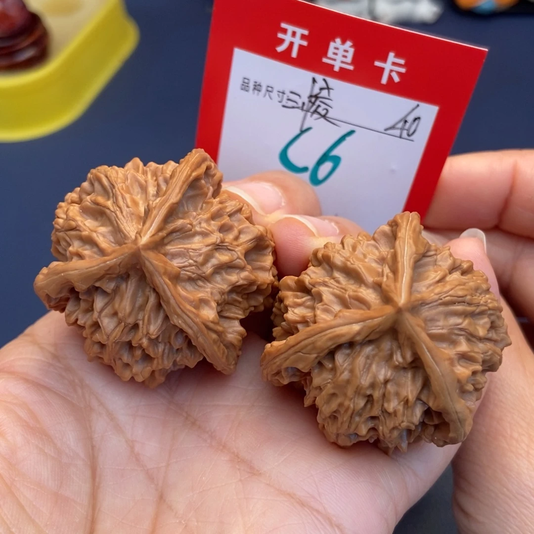 文玩核桃吊坠文玩核桃