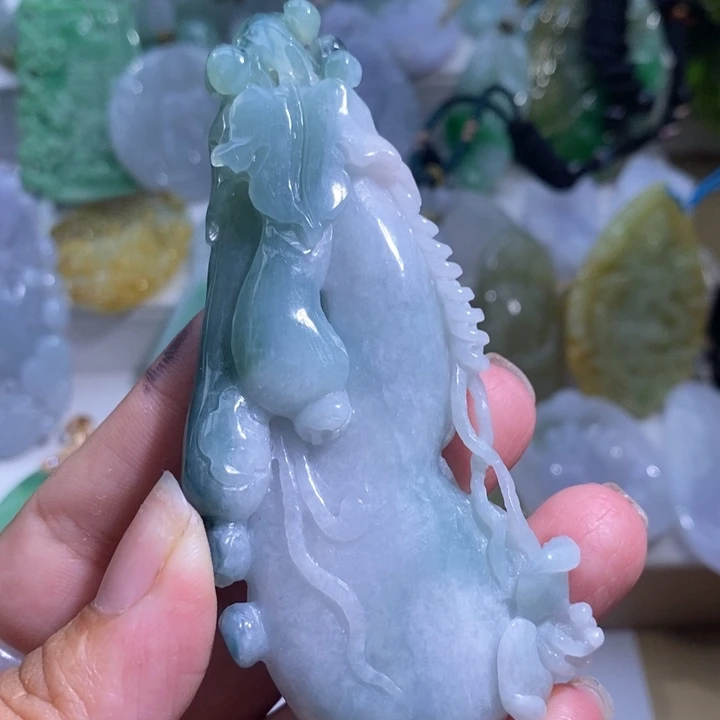 【闪购商品】翡翠挂件未镶嵌葫芦