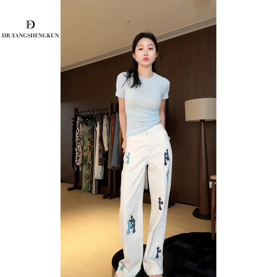 DR杨圣坤2025夏季新品白色高级感十字架贴布绣直筒牛仔裤J2552290