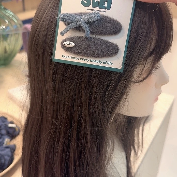 椭圆灰色蝴蝶结掰掰