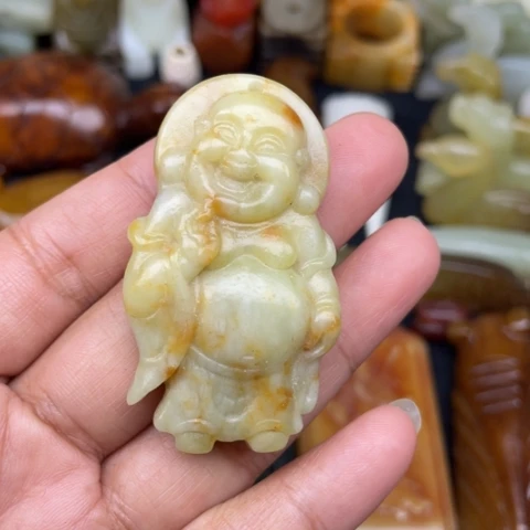 蛇纹石玉未镶嵌颈饰36