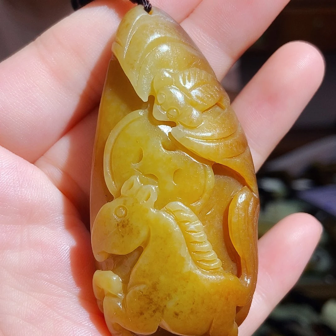 颈饰未镶嵌和田玉