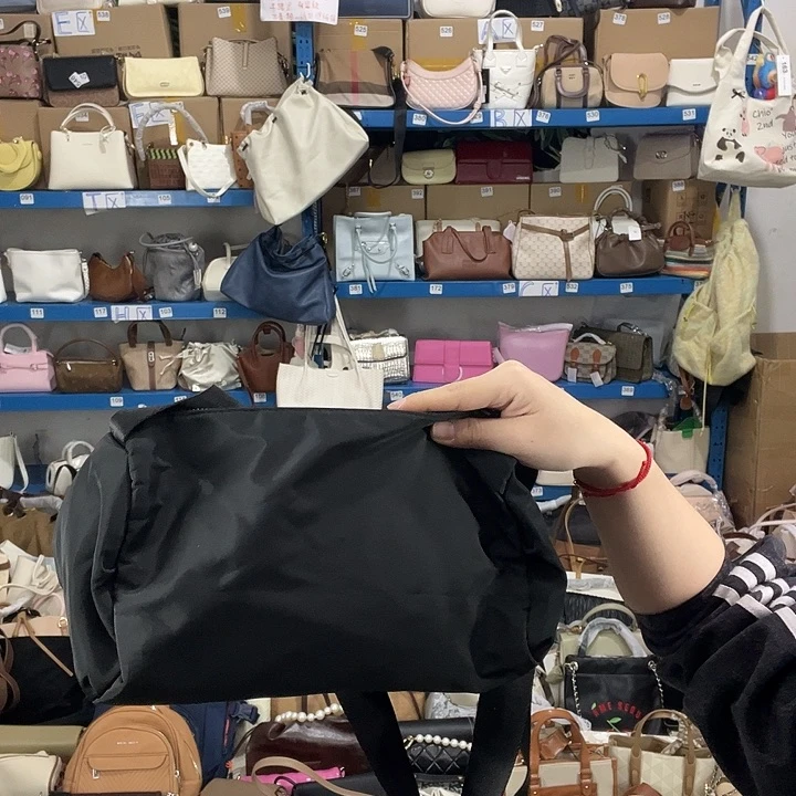 蚕丝82健健康康平平安安