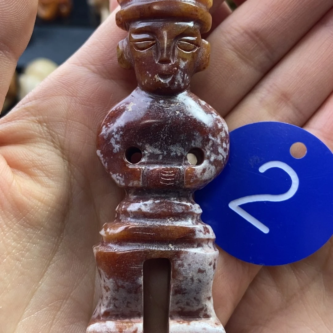 和田玉（糖玉）未镶嵌挂件