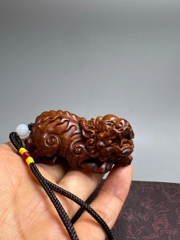 印尼金星紫檀 貔貅手把件