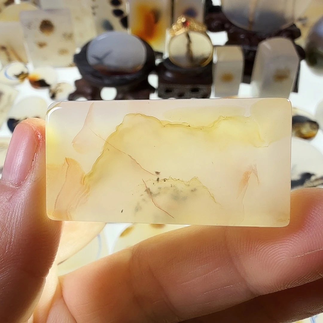 玛瑙/玉髓未镶嵌珠宝半成品