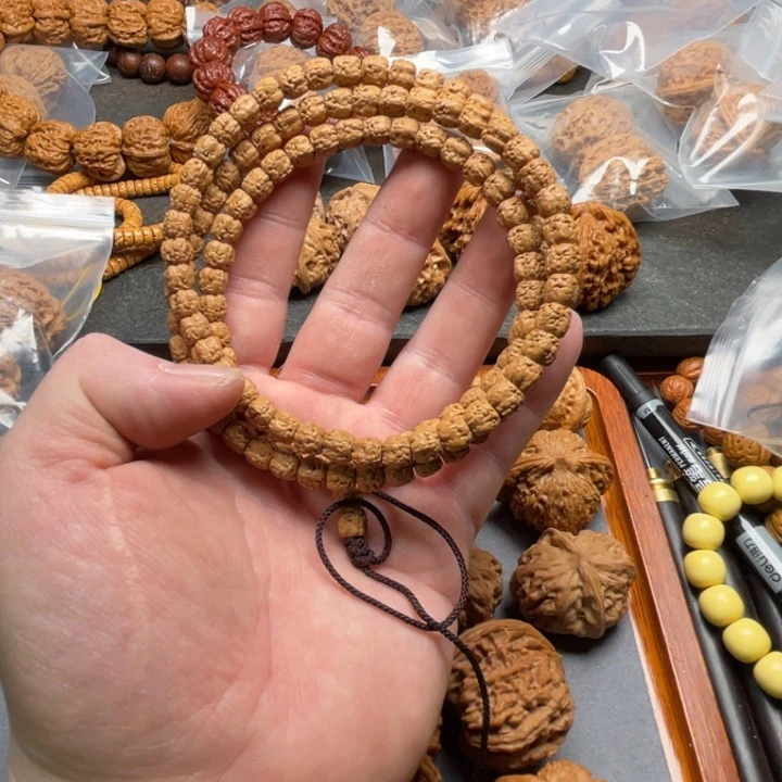 文玩核桃把件龙切佛手