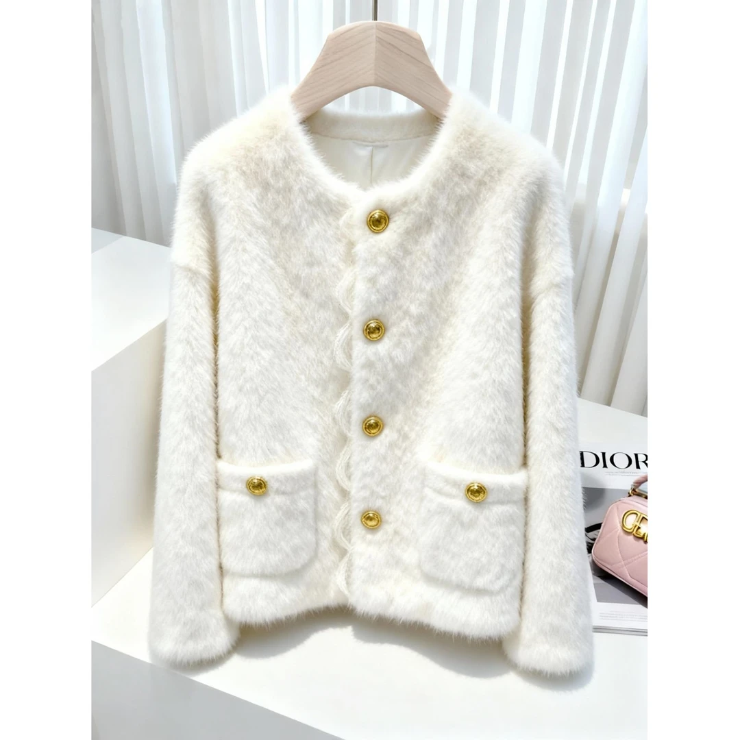 白色毛绒外套女冬季小众不撞款巨好看气质减龄小香风高端上衣加厚