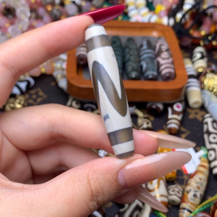 玛瑙/玉髓未镶嵌发一条