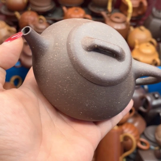 紫砂茶壶瑕疵……………………