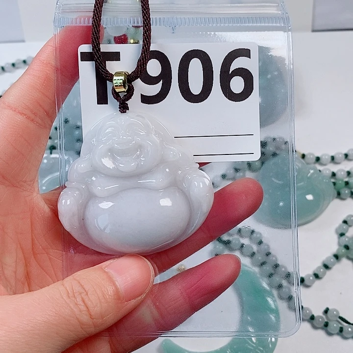 翡翠颈饰未镶嵌天然