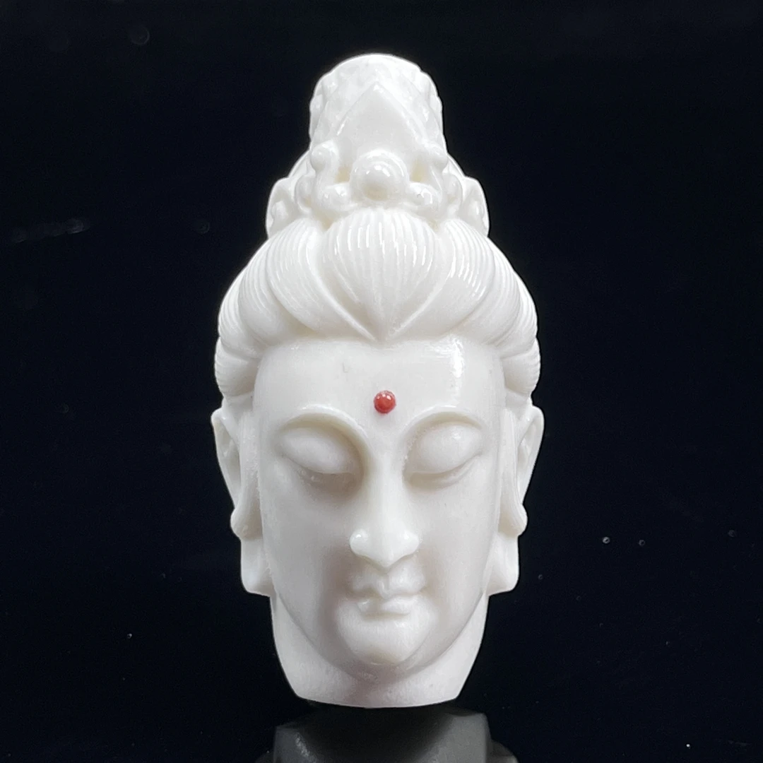 鹿角雕刻男相观音吊坠