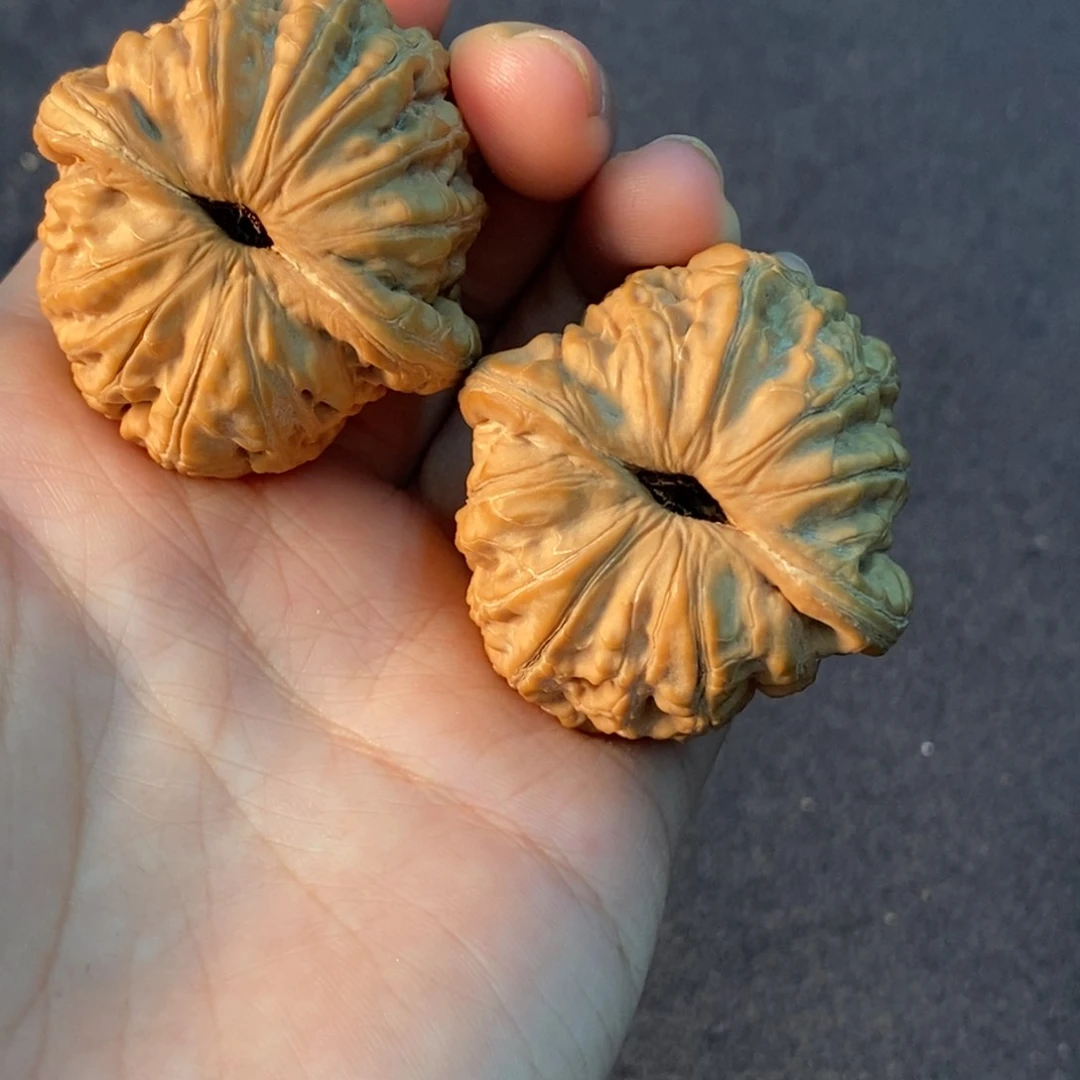 文玩核桃吊坠41全品元宝