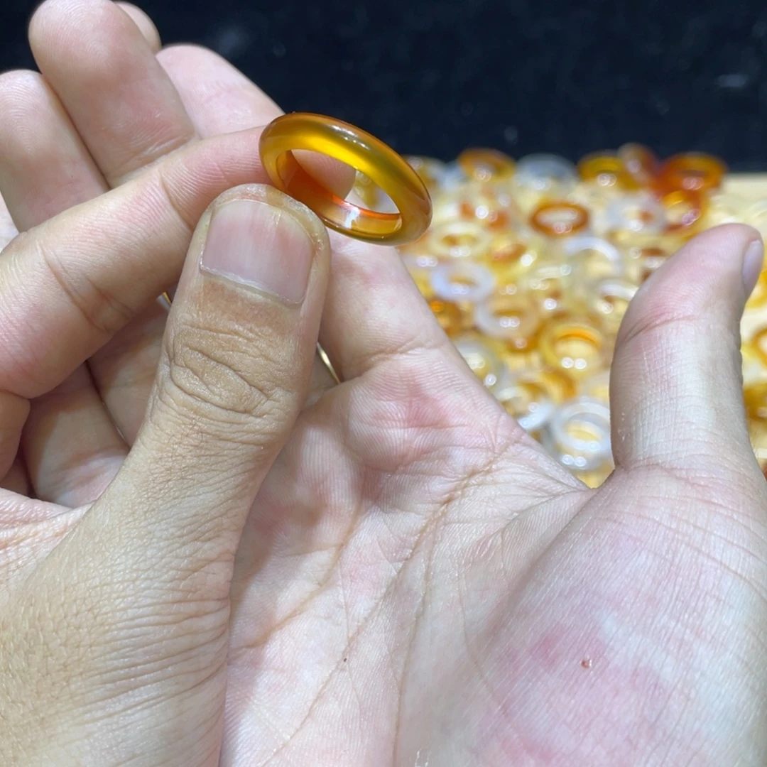 玛瑙/玉髓合金戒指56号港18 默认瑕疵