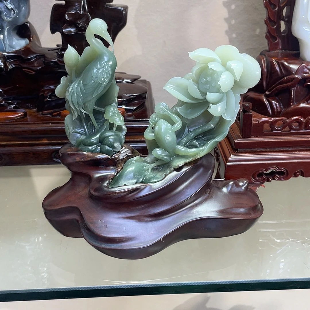 未镶嵌和田玉摆件
