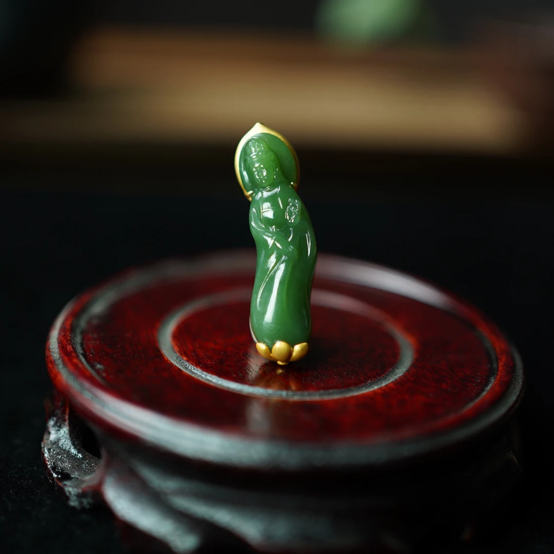 【佩洁】和田玉*吊坠*18k金镶嵌（45*12*9左右）