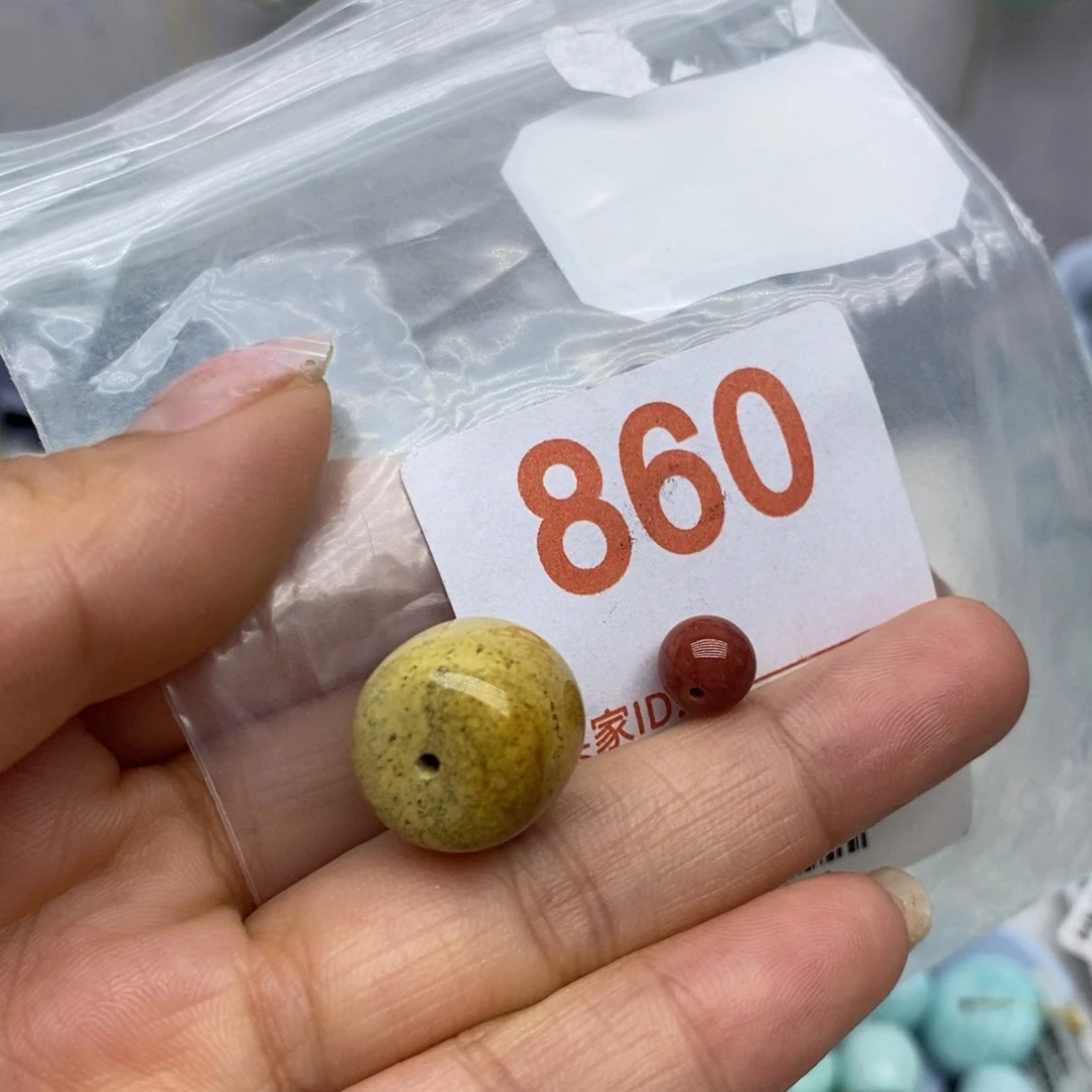 未镶嵌南红玛瑙珠宝奇石