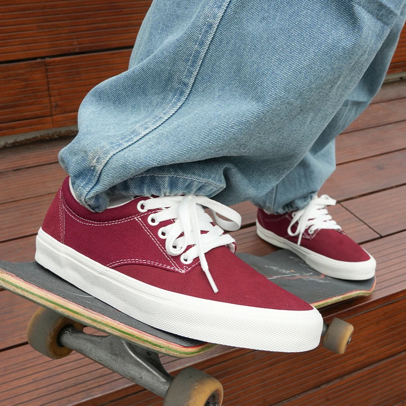 极路客2025春夏新款红色男女款复古 美式板鞋 减震耐磨专业滑板鞋