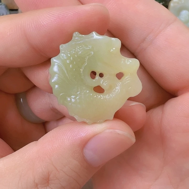 和田玉未镶嵌吊坠(不含链)