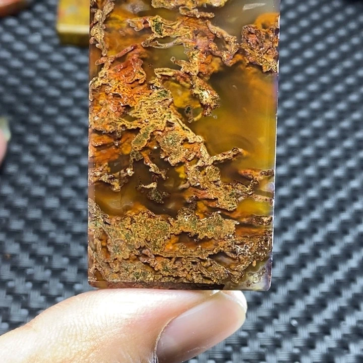 玛瑙/玉髓颈饰未镶嵌人****