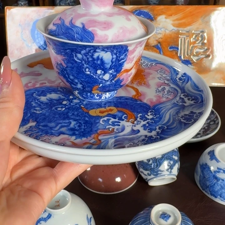 其他青花釉上彩狮子套组
