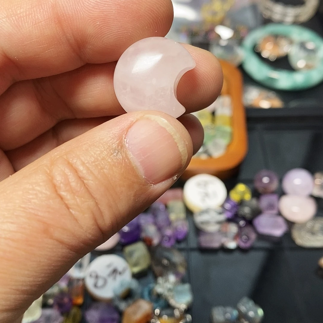 水晶未镶嵌珠宝半成品