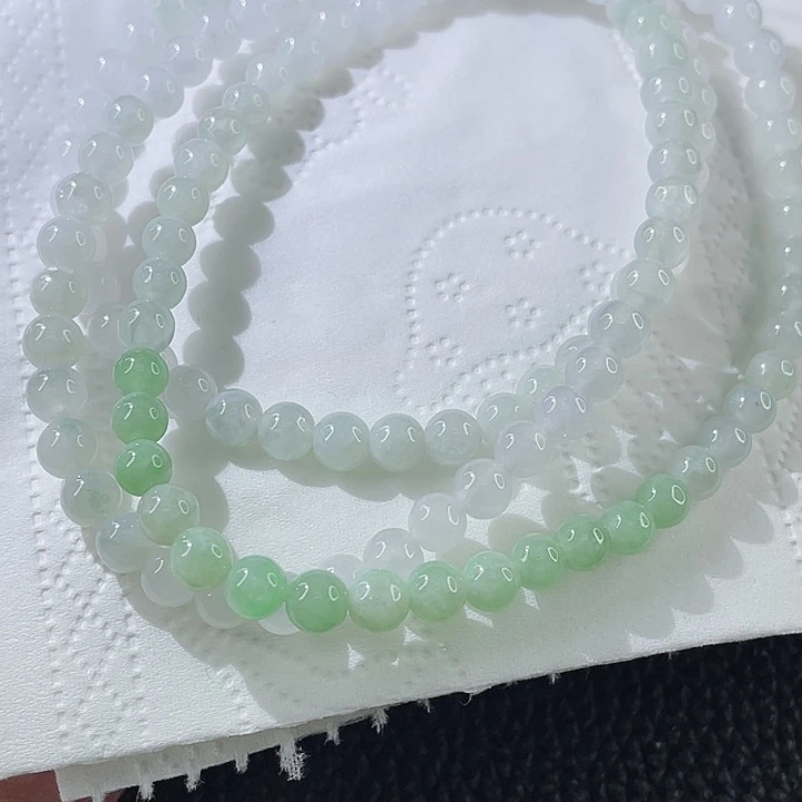 翡翠手链未镶嵌翡翠