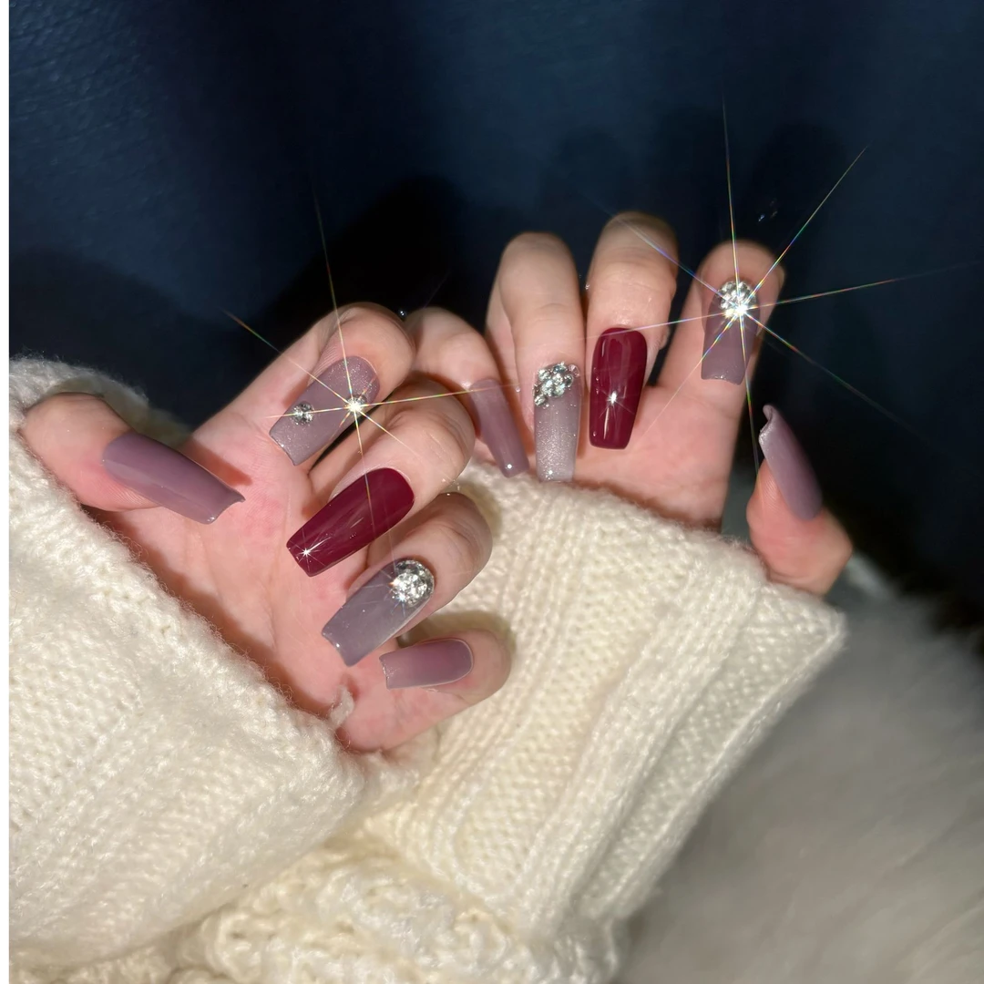 罗兰极光 包邮 紫色穿戴甲 猫眼渐变 显白华子钻穿戴甲