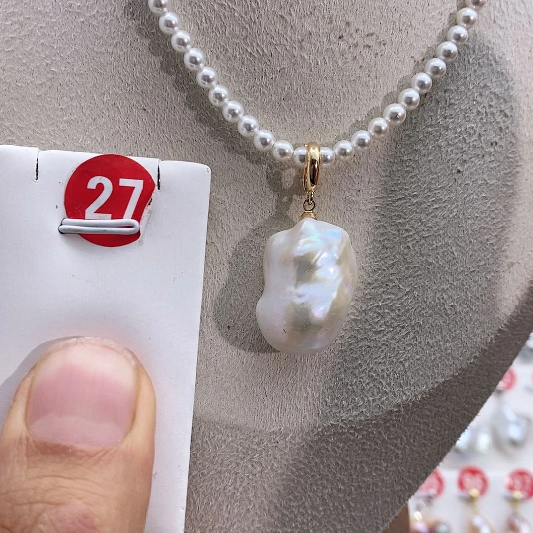 淡水珍珠颈饰合金