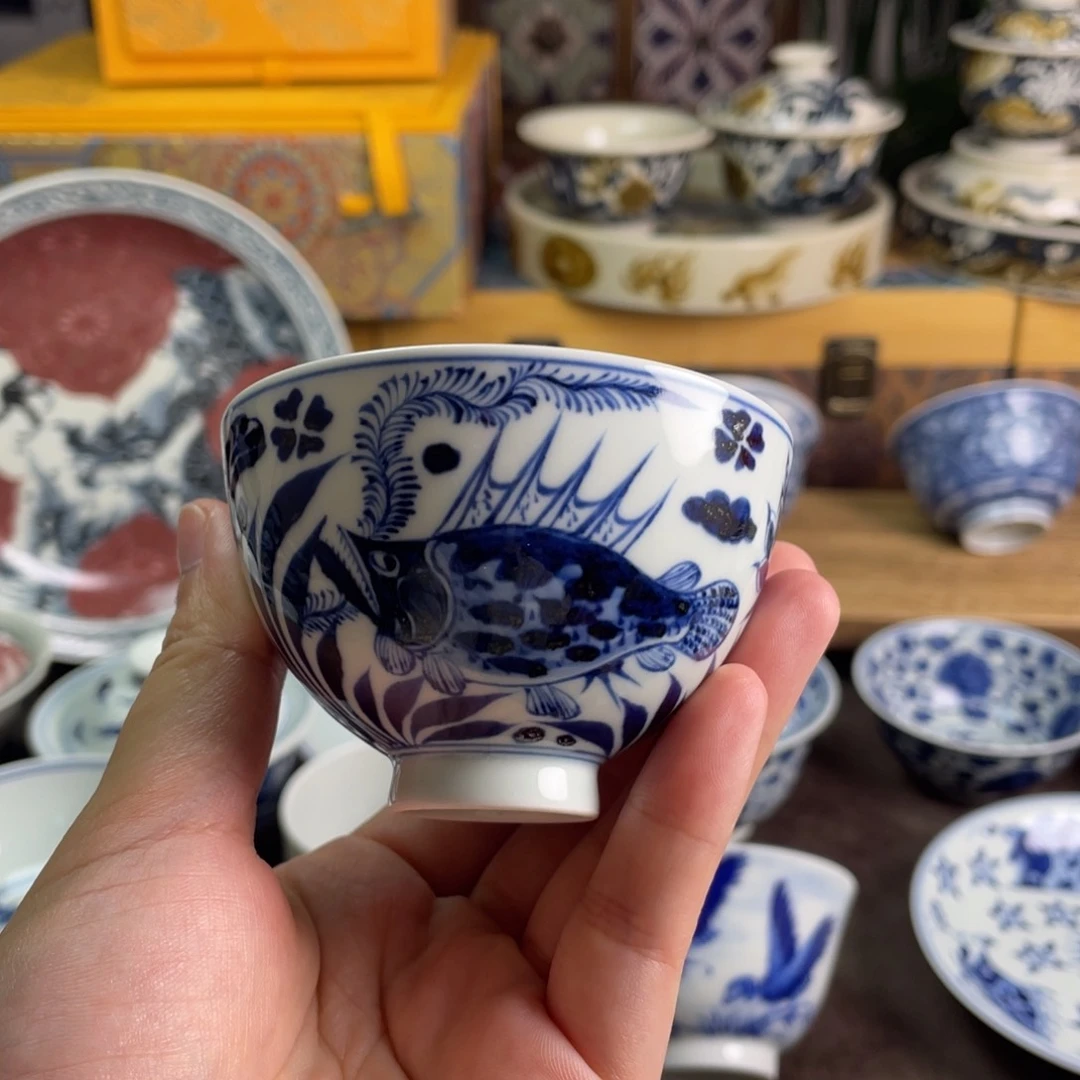 11景德镇青花鱼藻