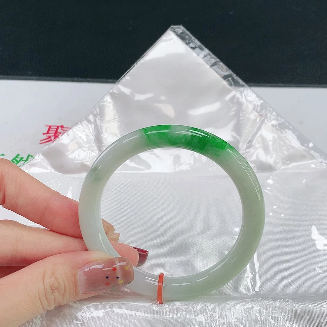 未镶嵌手镯翡翠428