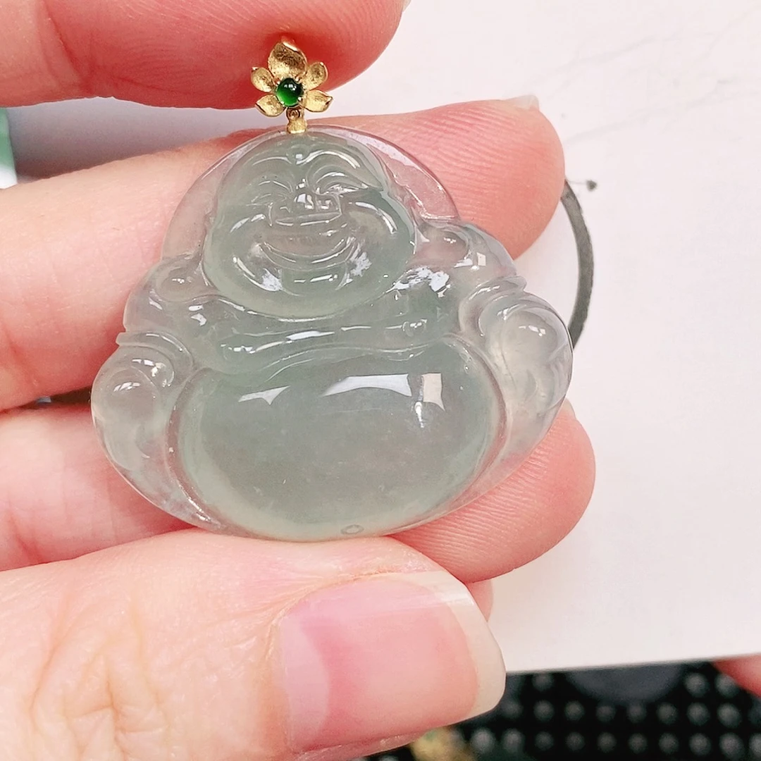 翡翠18K金镶嵌颈饰