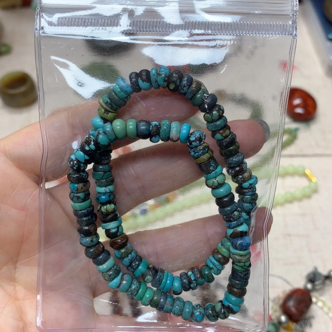 磊***益和田玉未镶嵌颈饰