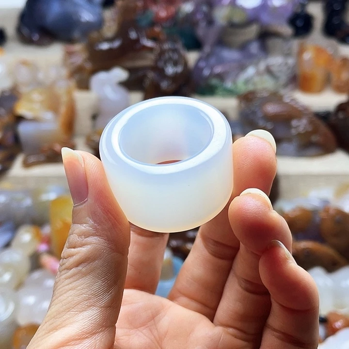 骄***火玛瑙/玉髓未镶嵌饰品