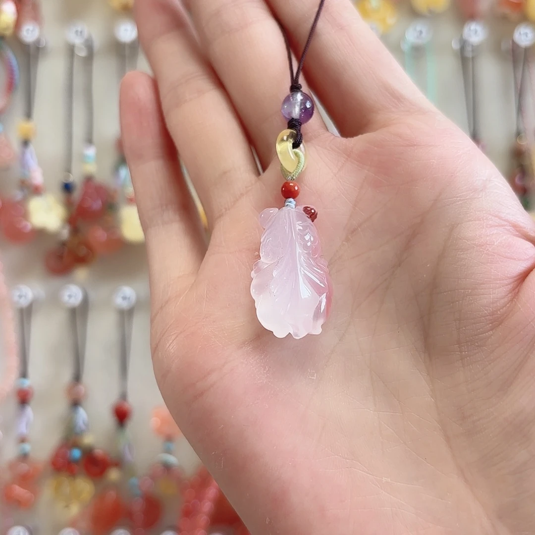 南红玛瑙未镶嵌吊坠(赠链)