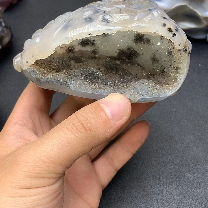 玛瑙/玉髓未镶嵌珠宝奇石